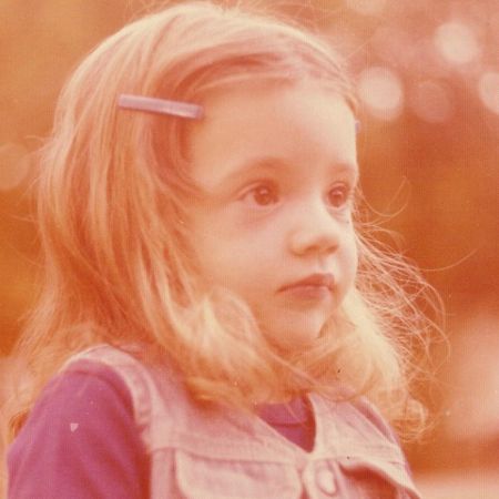 Neta Riskin when she was 7 years old.